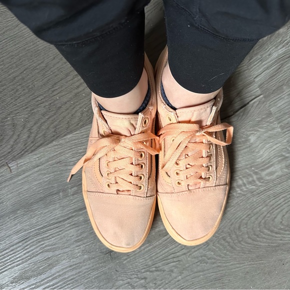 Vans Peach lace up shoes women’s - Picture 2 of 7